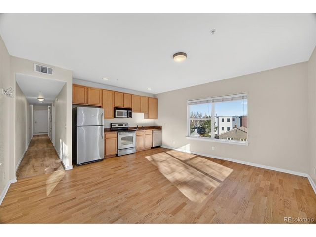 2389 S High St 4, Denver, CO 80210