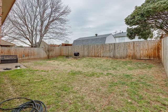 9005 Tyne Trail, Fort Worth, TX 76118