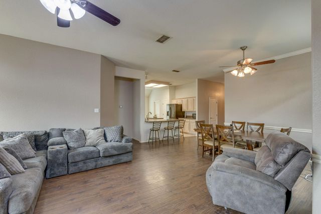 9005 Tyne Trail, Fort Worth, TX 76118