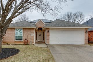 9005 Tyne Trail, Fort Worth, TX 76118