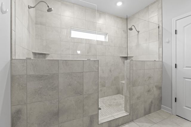 303 Twelve Oaks Ln, Lebanon, TN 37087
