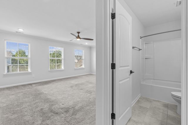 303 Twelve Oaks Ln, Lebanon, TN 37087