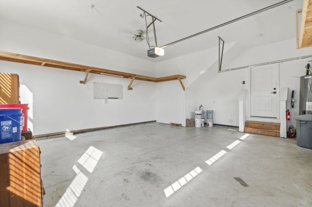 303 Twelve Oaks Ln, Lebanon, TN 37087