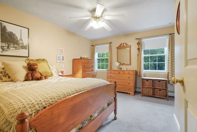 20 King Phillip Drive, Rehoboth, MA 02769