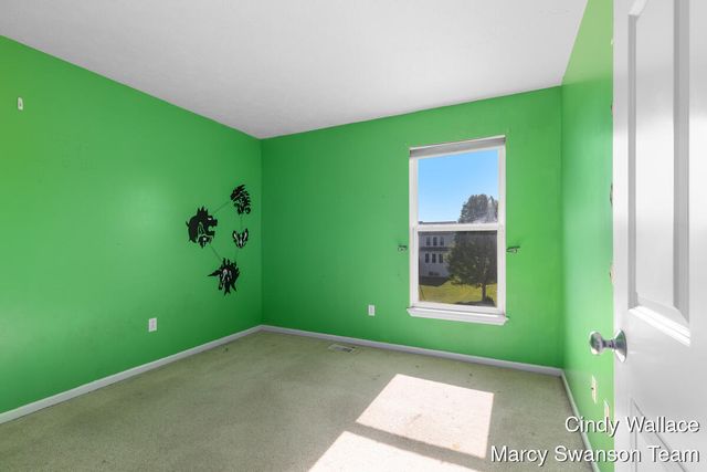 8511 Green Valley Road SE, Caledonia, MI 49316