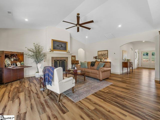 4923 Jug Factory Road, Campobello, SC 29322