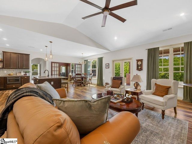 4923 Jug Factory Road, Campobello, SC 29322
