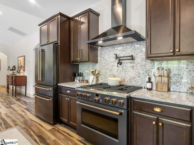 4923 Jug Factory Road, Campobello, SC 29322