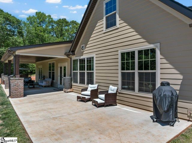 4923 Jug Factory Road, Campobello, SC 29322