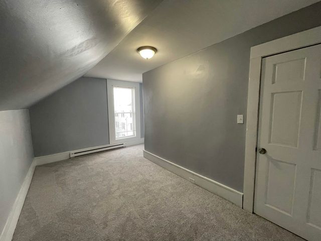 412 Manchester Street, Manchester, NH 03103