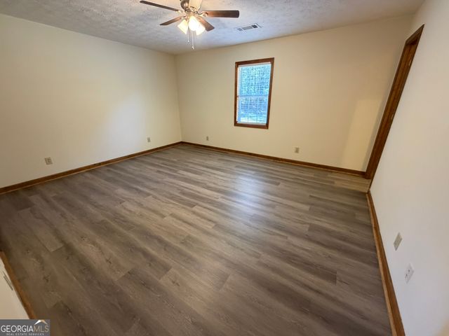 2939 H D Atha Road, Covington, GA 30014