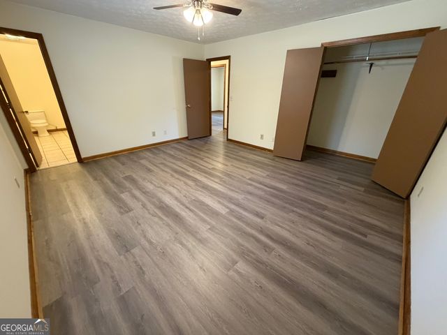 2939 H D Atha Road, Covington, GA 30014