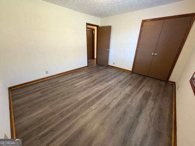 2939 H D Atha Road, Covington, GA 30014