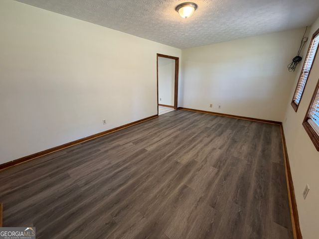 2939 H D Atha Road, Covington, GA 30014