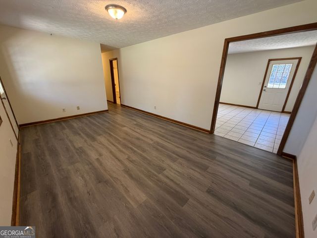 2939 H D Atha Road, Covington, GA 30014