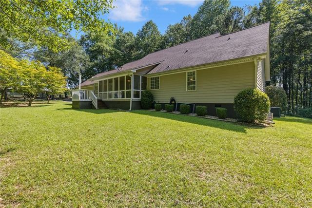 1064 Chappell Mill Road, Milner, GA 30257