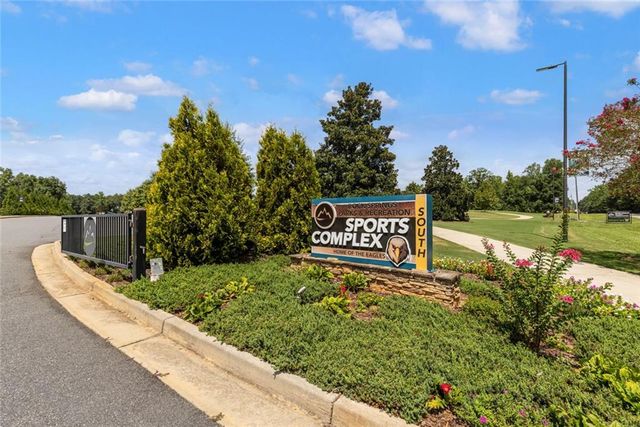 1064 Chappell Mill Road, Milner, GA 30257