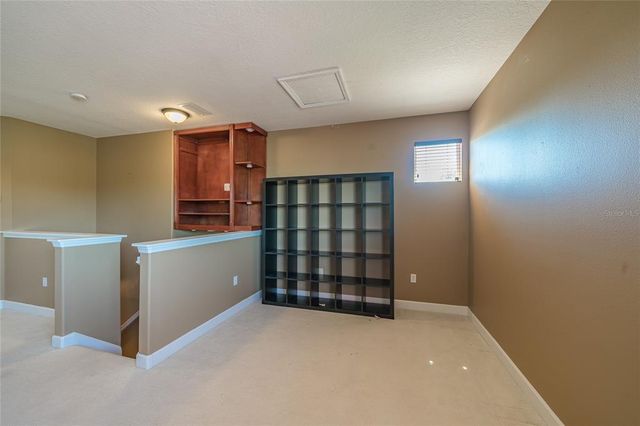 18002 FOREST RETREAT LANE, Tampa, FL 33647