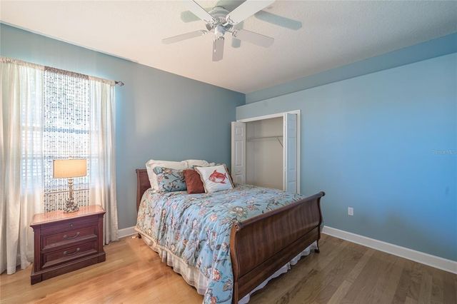 18002 FOREST RETREAT LANE, Tampa, FL 33647