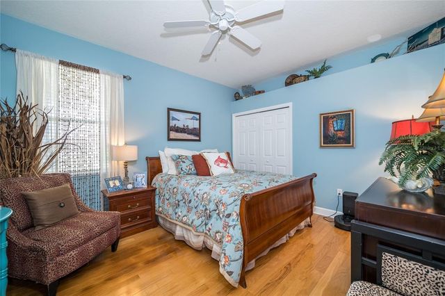 18002 FOREST RETREAT LANE, Tampa, FL 33647