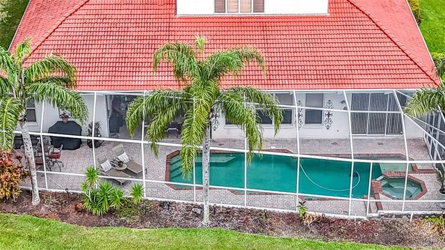 18002 FOREST RETREAT LANE, Tampa, FL 33647