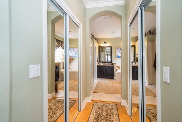 18002 FOREST RETREAT LANE, Tampa, FL 33647