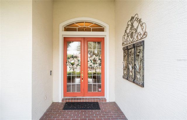 18002 FOREST RETREAT LANE, Tampa, FL 33647