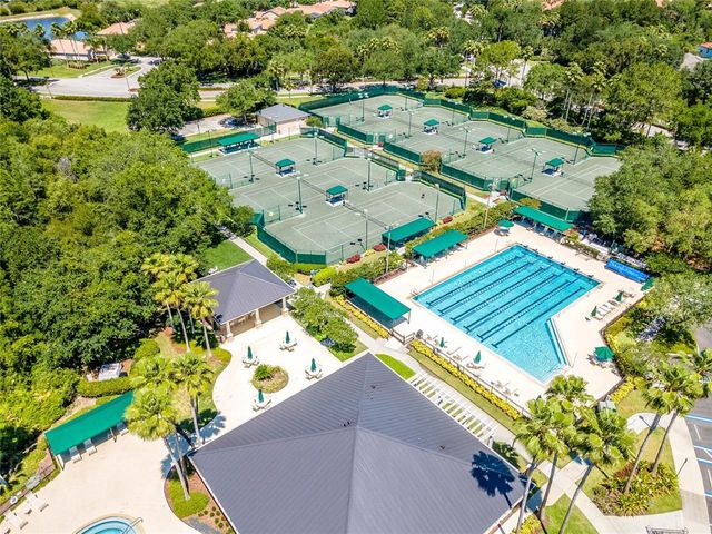 18002 FOREST RETREAT LANE, Tampa, FL 33647