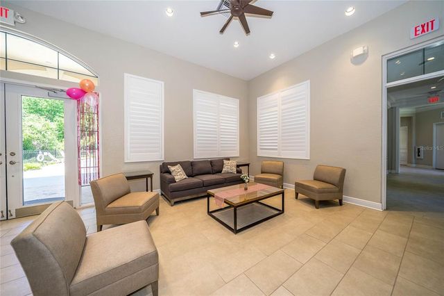 18002 FOREST RETREAT LANE, Tampa, FL 33647