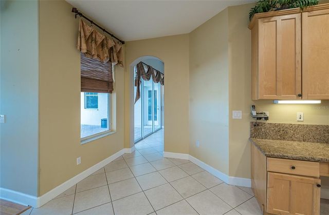 18002 FOREST RETREAT LANE, Tampa, FL 33647