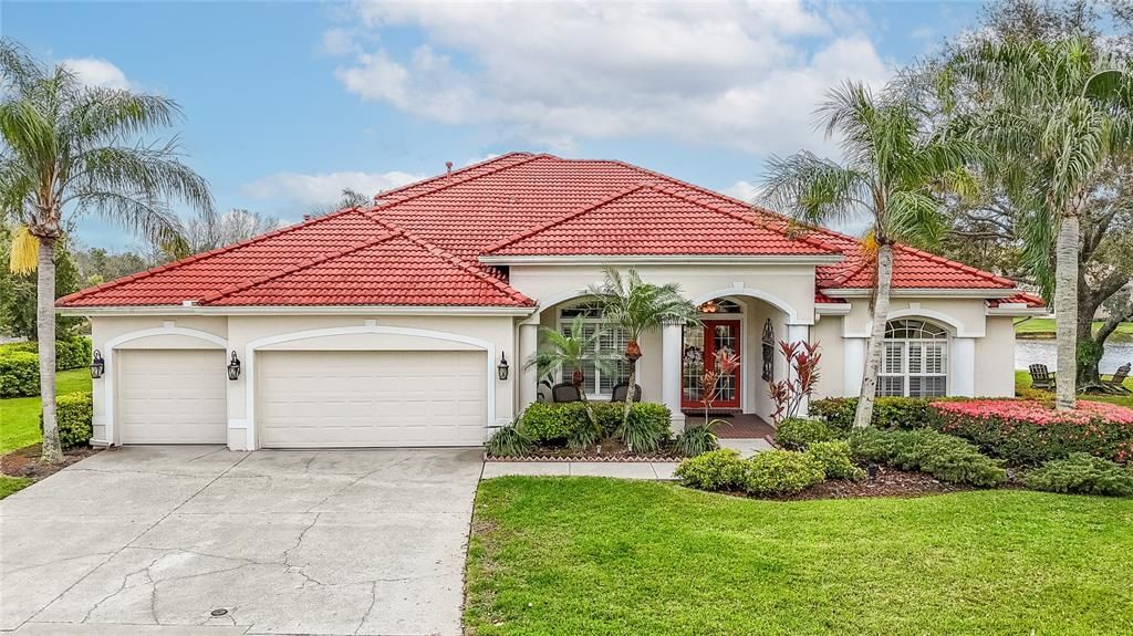18002 FOREST RETREAT LANE, Tampa, FL 33647
