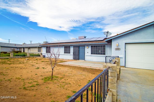 9021 Columbine Avenue, California City, CA 93505
