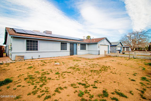 9021 Columbine Avenue, California City, CA 93505