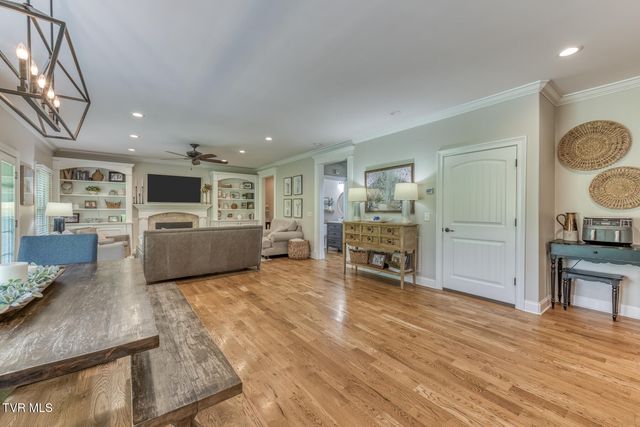 1348 Cattail Point, Johnson City, TN 37601