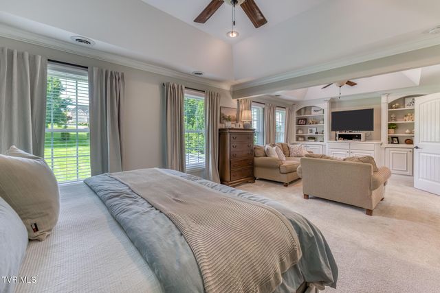 1348 Cattail Point, Johnson City, TN 37601