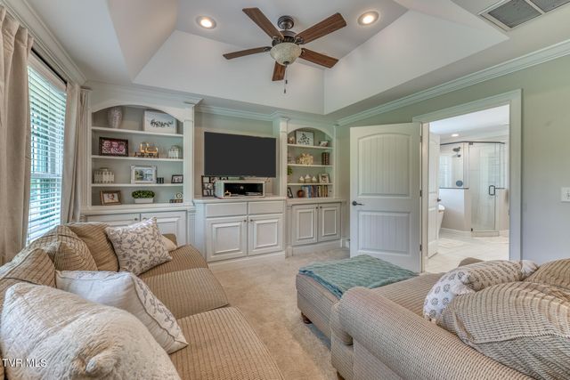 1348 Cattail Point, Johnson City, TN 37601