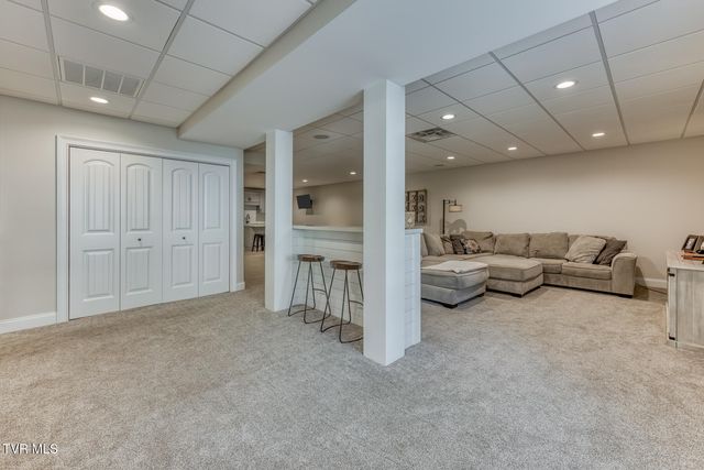 1348 Cattail Point, Johnson City, TN 37601