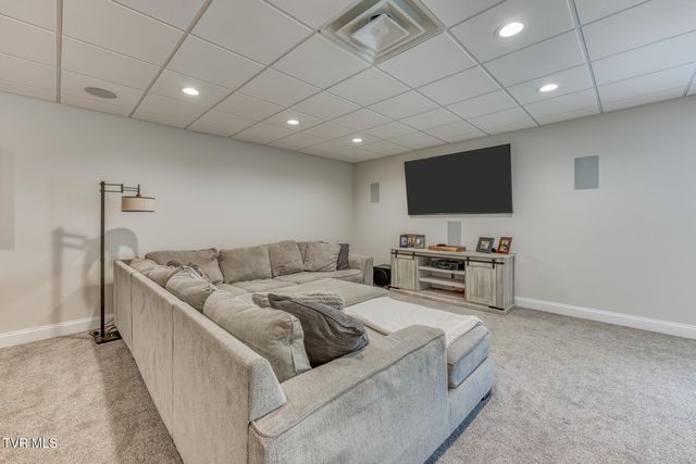 1348 Cattail Point, Johnson City, TN 37601