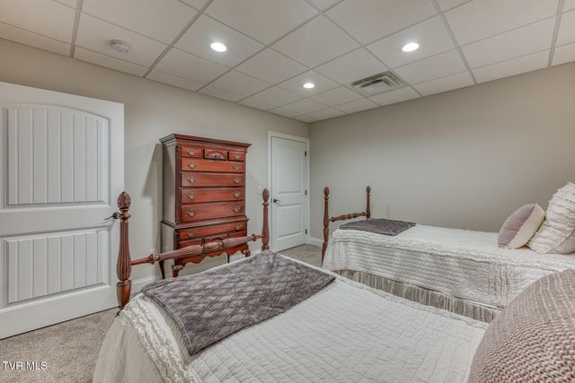 1348 Cattail Point, Johnson City, TN 37601