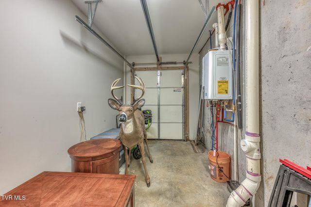 1348 Cattail Point, Johnson City, TN 37601