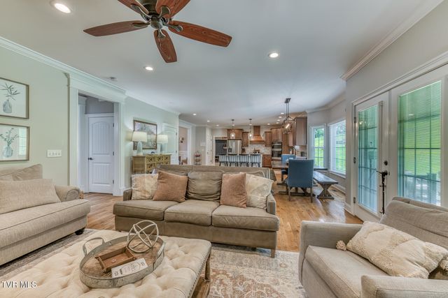 1348 Cattail Point, Johnson City, TN 37601