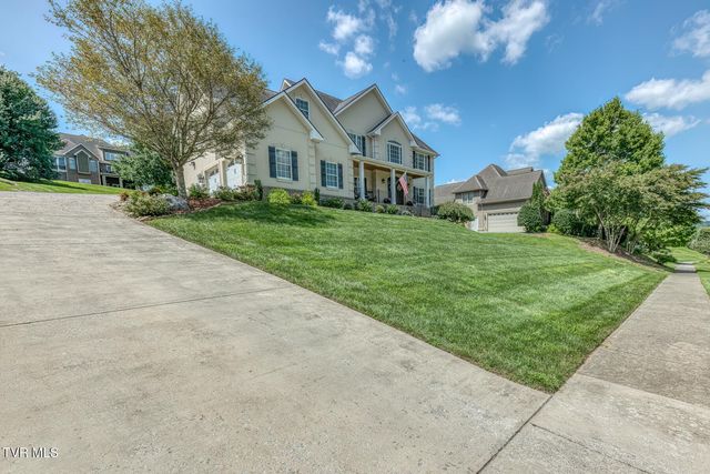 1348 Cattail Point, Johnson City, TN 37601