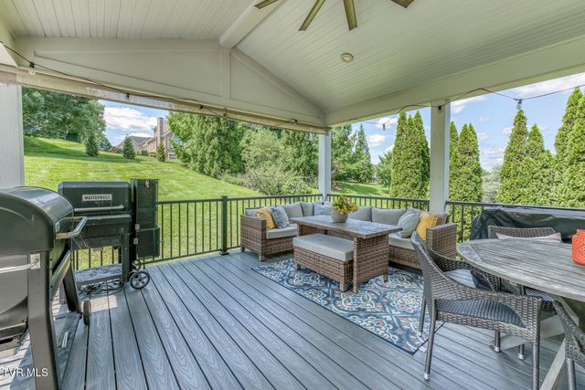 1348 Cattail Point, Johnson City, TN 37601