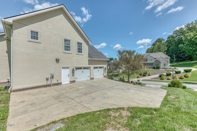 1348 Cattail Point, Johnson City, TN 37601