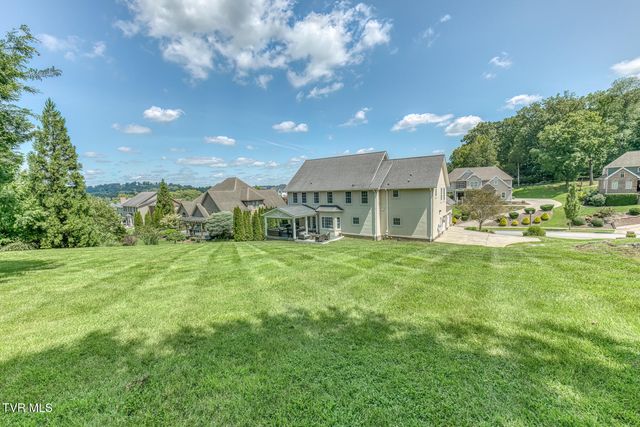 1348 Cattail Point, Johnson City, TN 37601