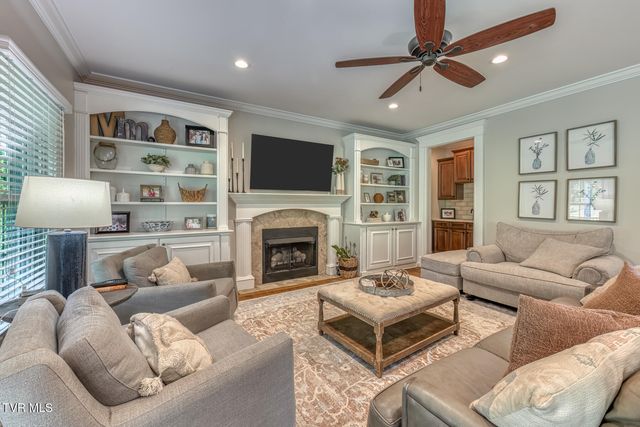 1348 Cattail Point, Johnson City, TN 37601