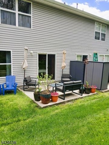 26 Beechmont Ter, Hardyston Twp., NJ 07419