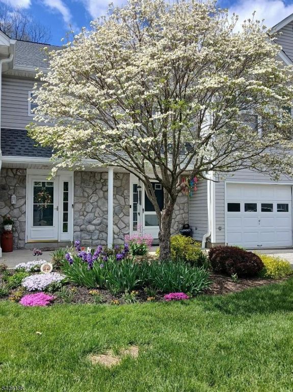 26 Beechmont Ter, Hardyston Twp., NJ 07419