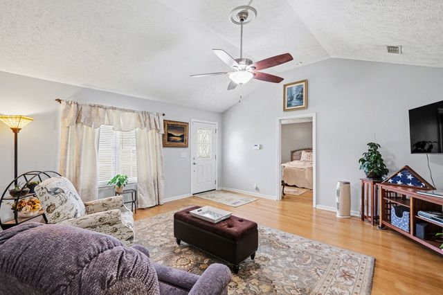 1746 Cason Trl, Murfreesboro, TN 37128