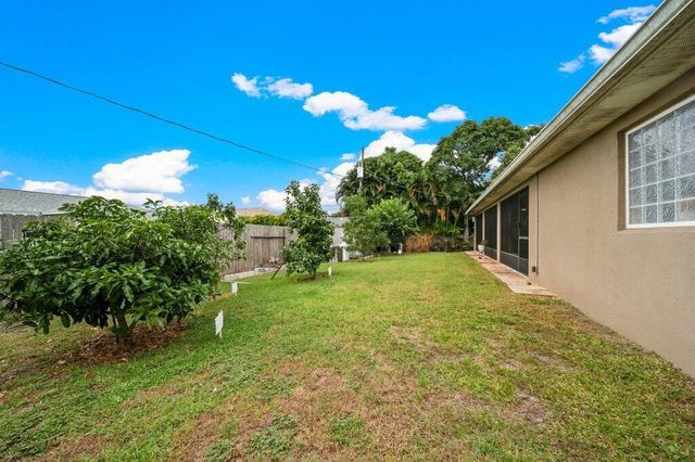 1680 SW Burlington Street, Port St Lucie, FL 34984